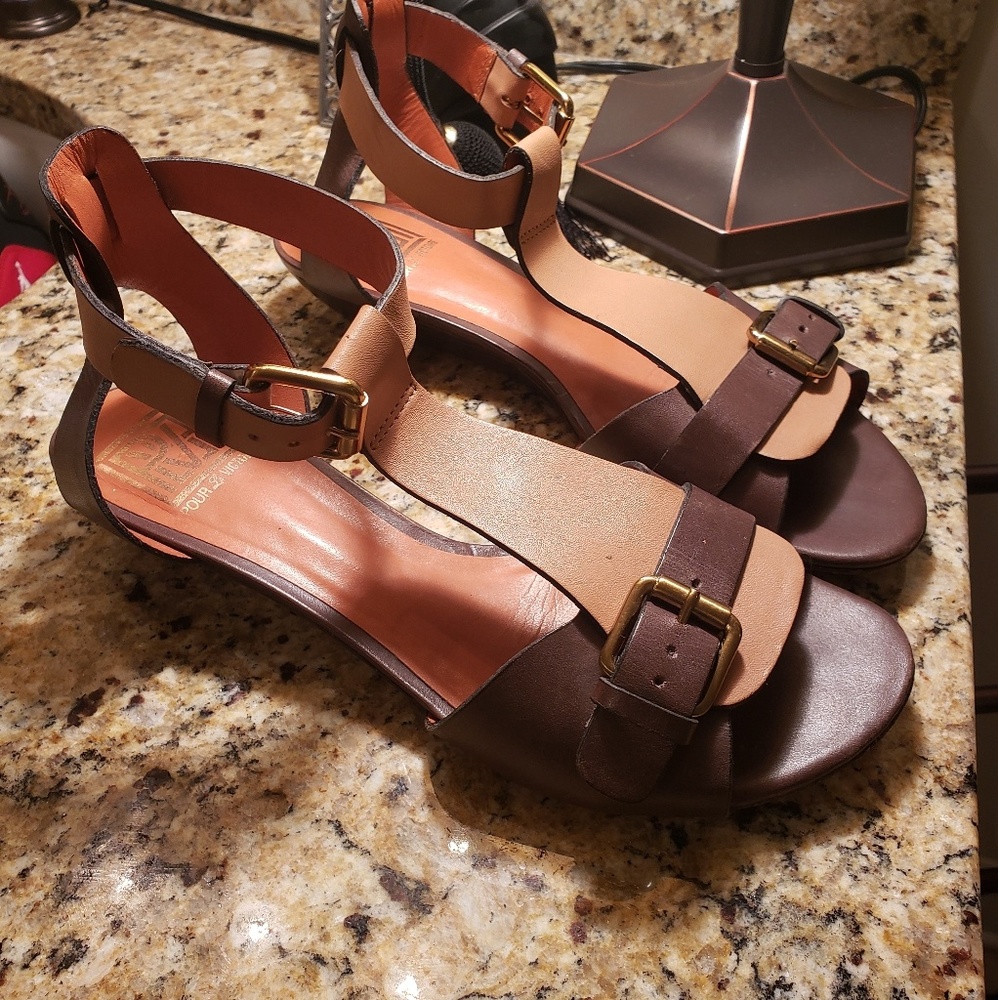 Pour La Victoire Buckle Sandals,  size 8